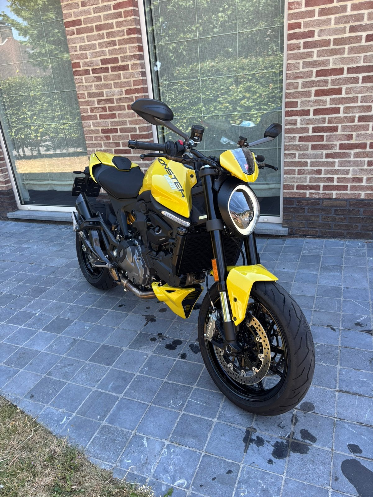Ducati Monster 937 En parfait état !, Particulier