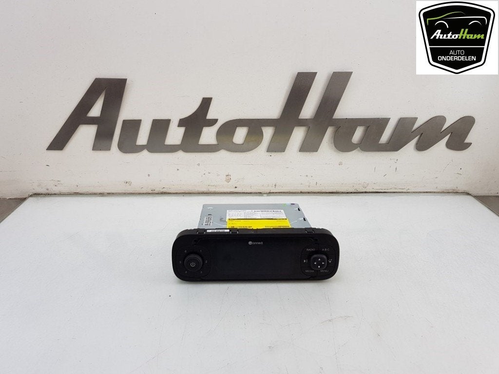 RADIO Fiat Panda / Pandina (312) (01-2012/-), Utilisé, Fiat