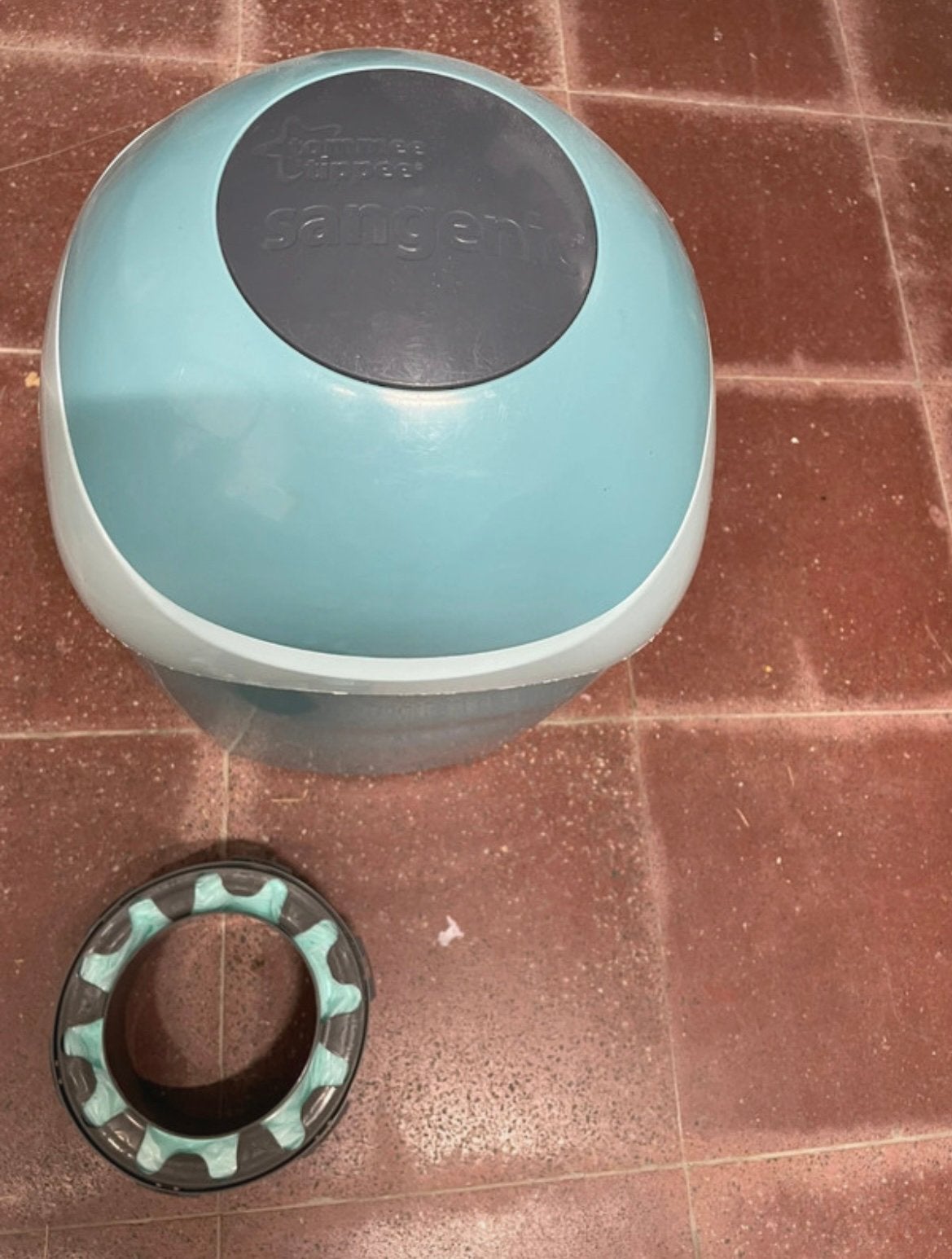 Luieremmer Tommee Tippee sangenic met exra navulling, Kinderen en Baby's, Ophalen, Gebruikt
