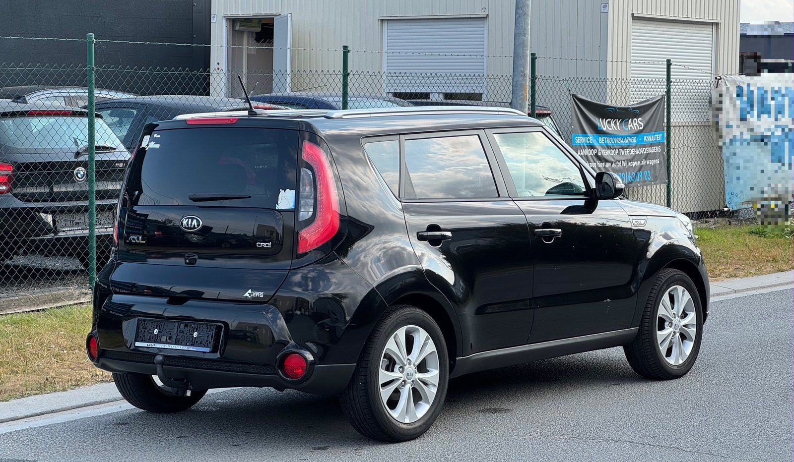 Kia soul met wenig kms + keuring en 12 maanden Garantie, Auto's, Kia, Euro 5, 4 cilinders, 1600 cc, Bedrijf