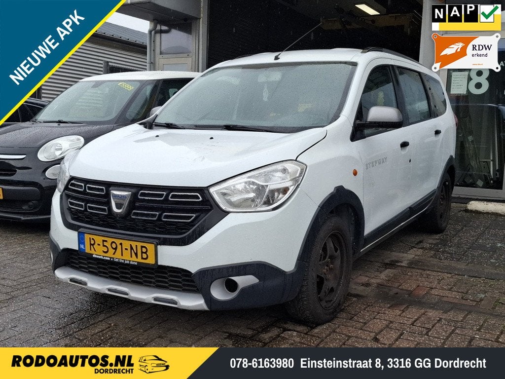 Dacia Lodgy 1.6 SCe 7-Pers. Airco Exportprijs  (bj 2019), Dacia, Monovolume, Wit, Handgeschakeld