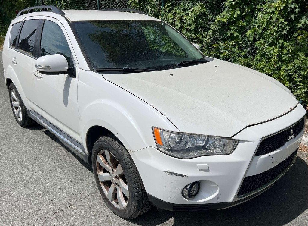 Mitsubishi Outlander 2.2 DI-D InBusiness DPF/ NO START, Autos, Achat, Outlander, 7 places, Boîte manuelle