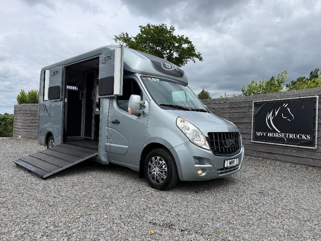 OPEL | HORSETRUCK | STX | STALLION 3XL | 2019 | 61.108KM, Dieren en Toebehoren, Ophalen, Zo goed als nieuw, Overige materialen