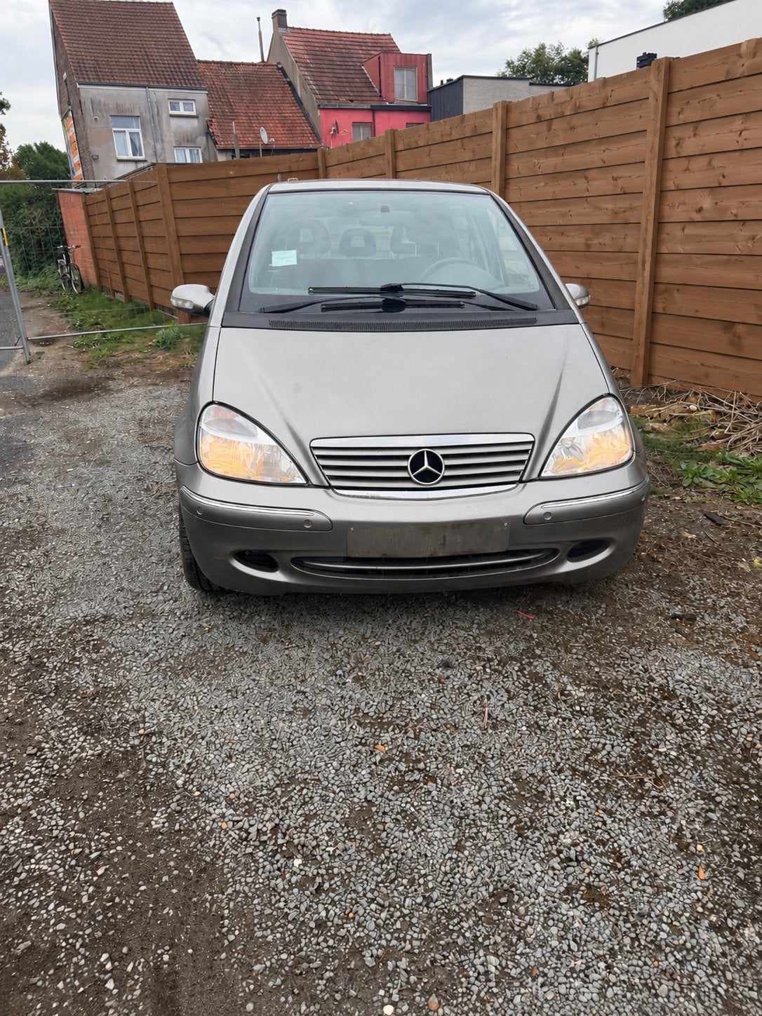 Mercedes A160 klasse euro 4 1.6 benzine Export, Auto's, 75 kW, Stof, 4 cilinders, 1600 cc