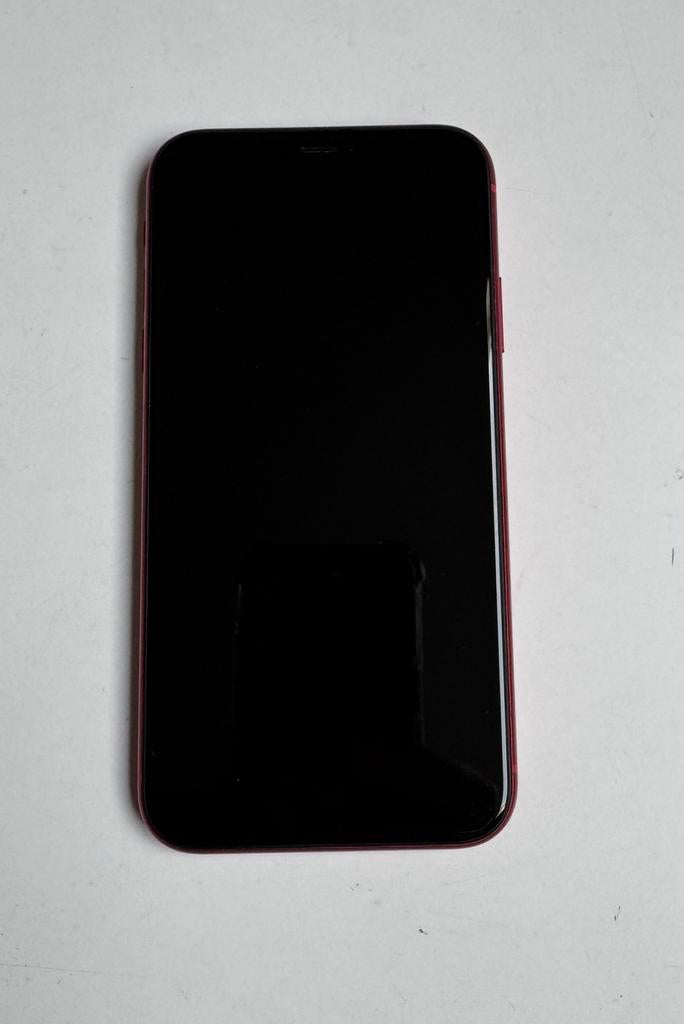 Iphone 11 rood, Zo goed als nieuw, 64 GB, Zonder simlock, Zonder abonnement