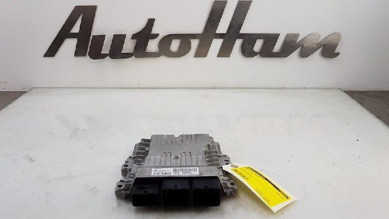 CALCULATEUR MOTEUR ECU Peugeot 3008 I (0U / HU), Kontakt-peugeot@peugeot.com, Utilisé, Peugeot Deutschland GmbH, Bahnhofsplatz
65423  Rüsselsheim, DE