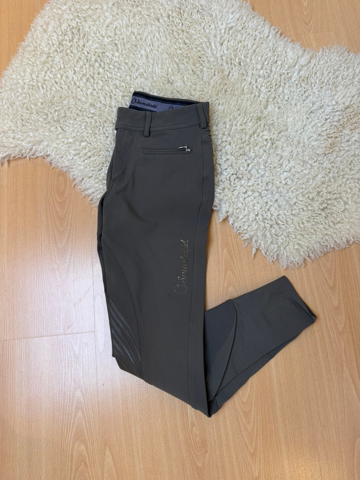Samshield rijbroek kakhi, adele maat 34 (nieuwprijs 259€), Kleding | Dames, Ophalen of Verzenden, Zo goed als nieuw, Maat 34 (XS) of kleiner