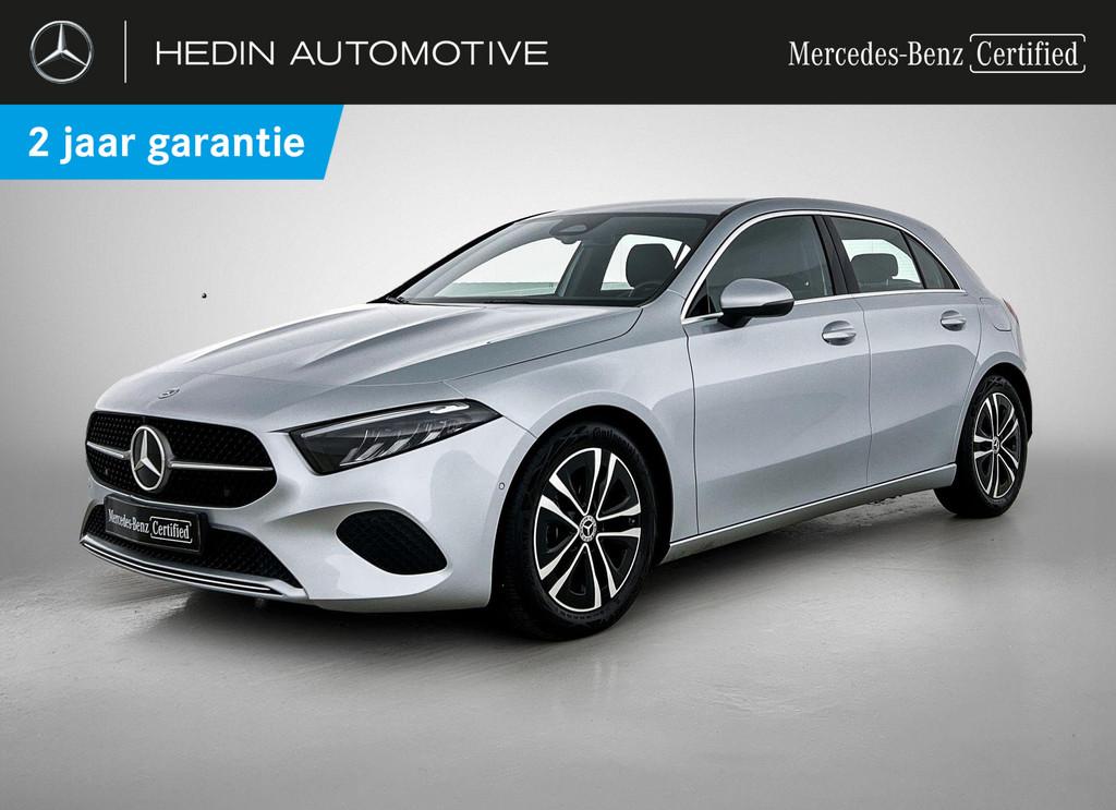 Mercedes-Benz A-Klasse 180 D Hatchback Business Line Smartph, Achat, Entreprise, 116 ch, Entretenue par le concessionnaire