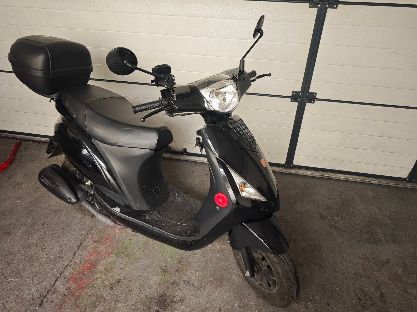 Scooter zonder rijbewijs La Souris in de kleur zwart, Ophalen of Verzenden