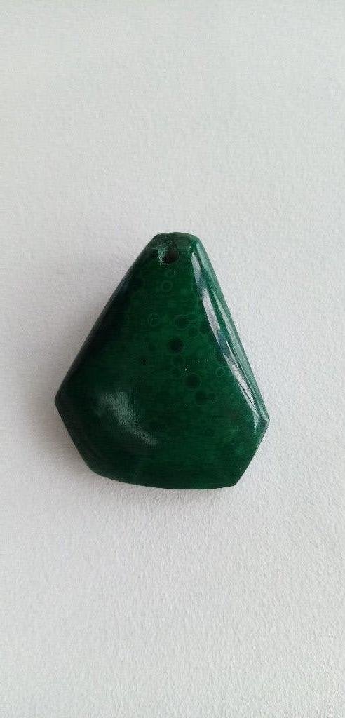 gros pendentif triangulaire vraie malachite - Impec, Autres couleurs, Autres représentations, Comme neuf, Enlèvement