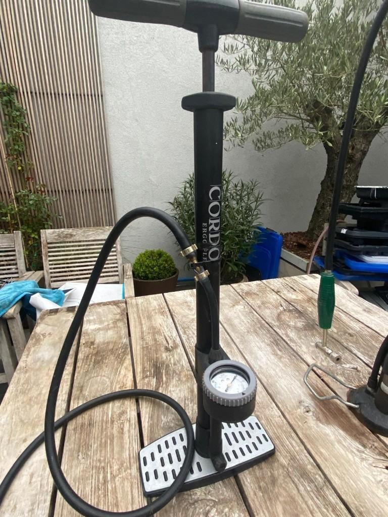 Fietspomp Cordo en Zefal, Ophalen, Gebruikt