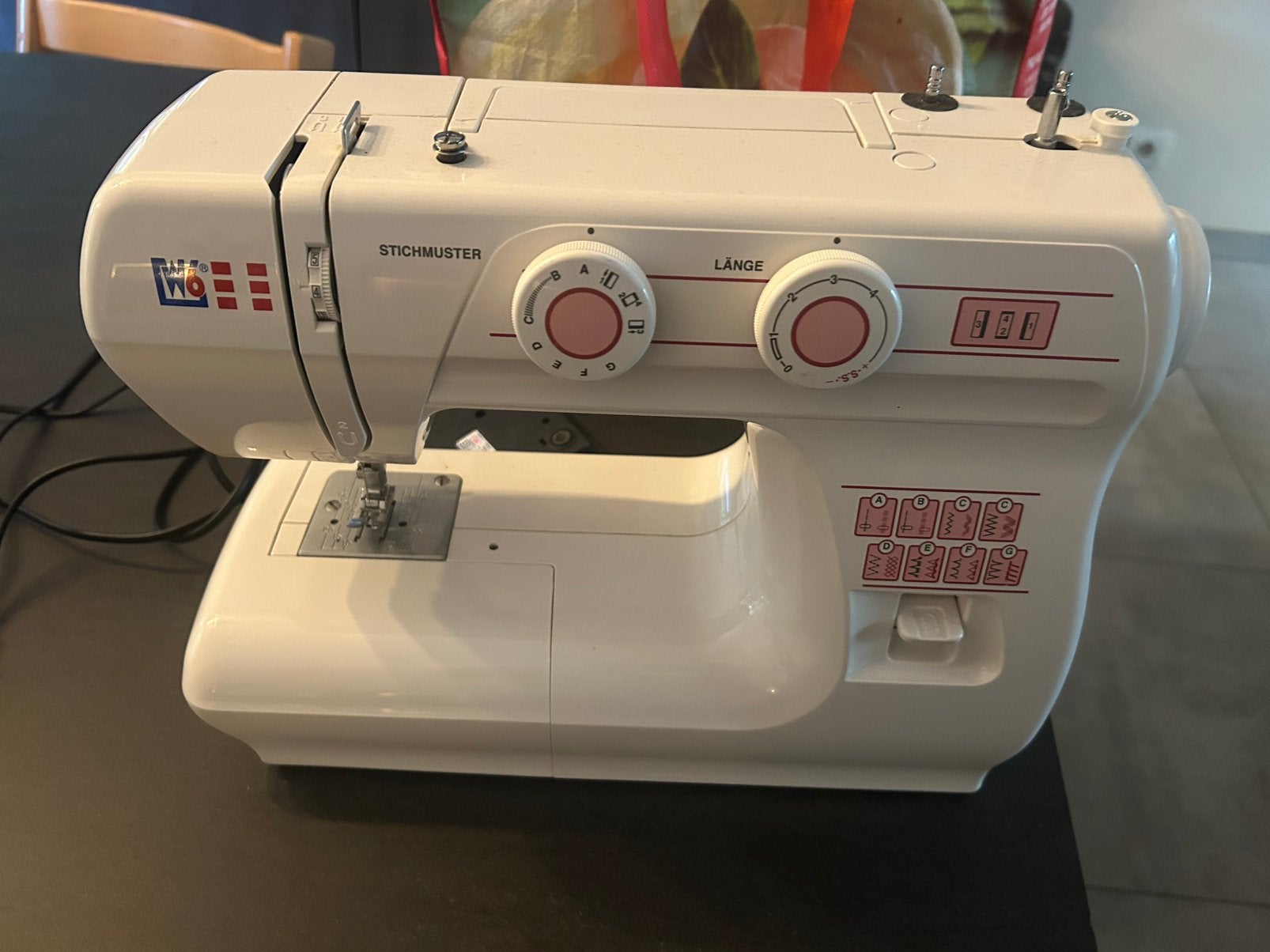 Stichmuster (kapot), Ophalen, Gebruikt, Naaimachine, Overige merken
