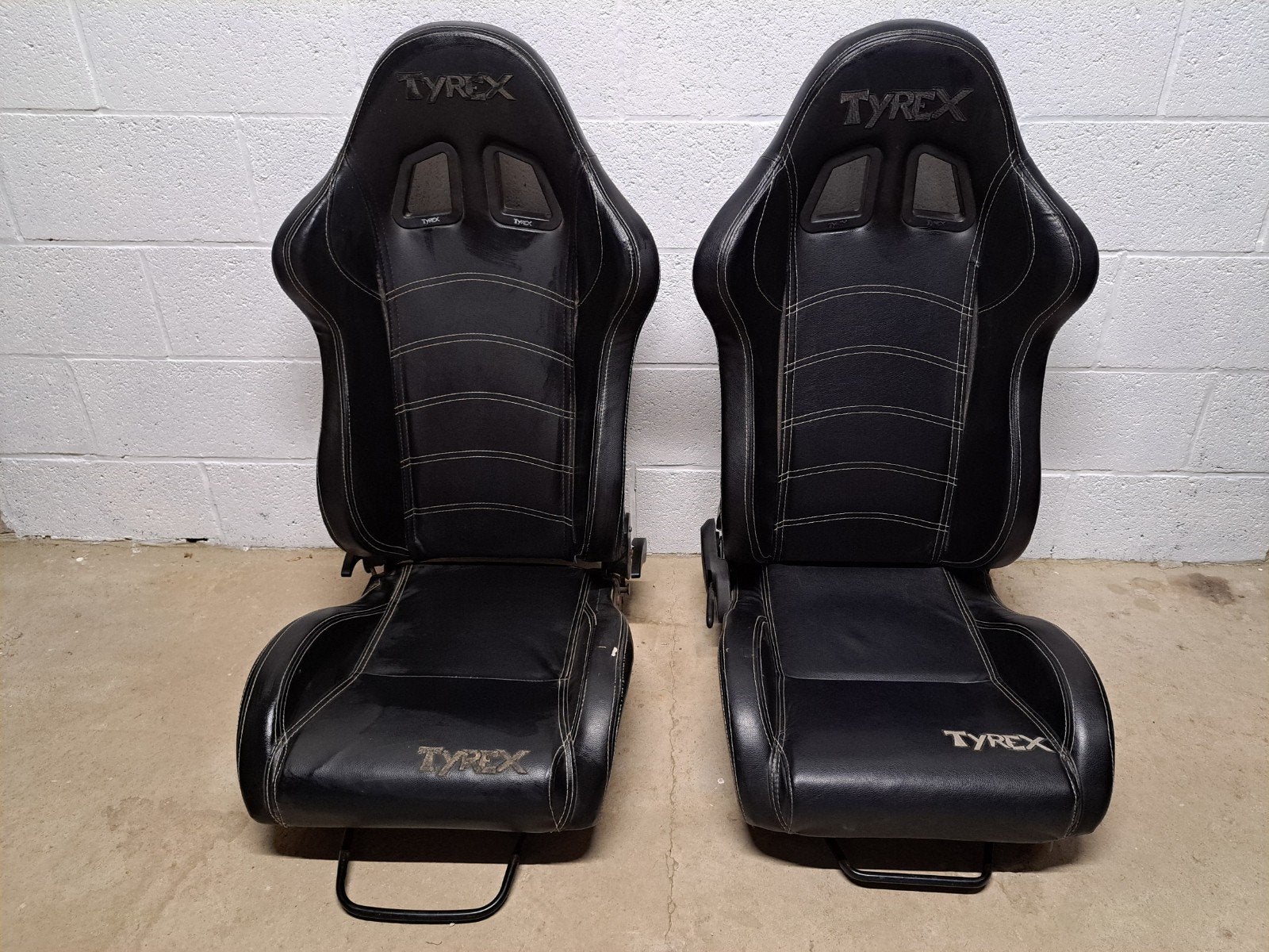 Sièges baquets TYREX, Enlèvement, Utilisé, Rover