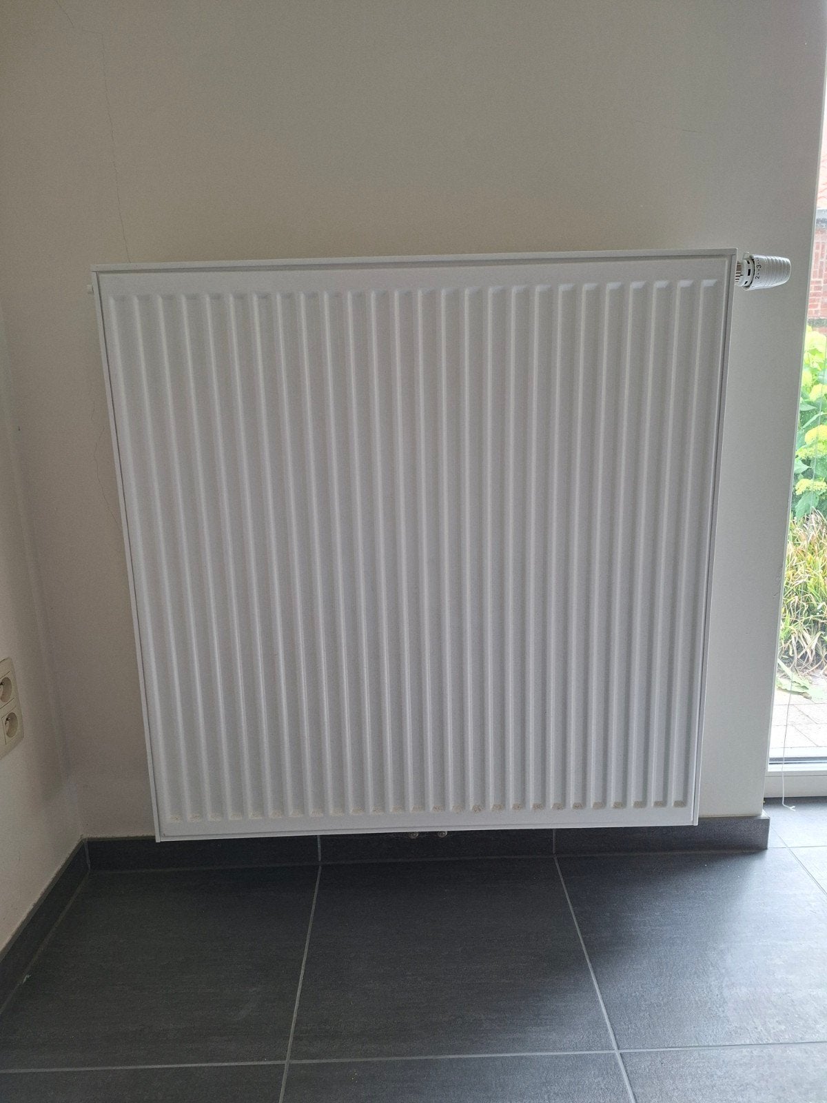 Radiator Henrad Premium eco 90cm, Bricolage & Construction, Chauffage & Radiateurs, Utilisé, Radiateur, 80 cm ou plus, 60 à 150 cm