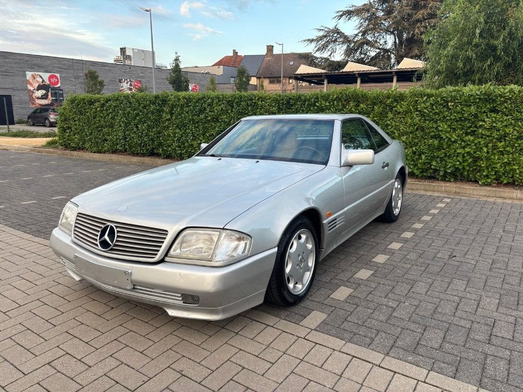 Mercedes 280 SL uit 1995, foto 5