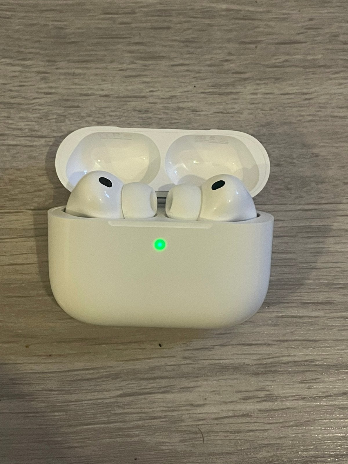 AppleAirPodsProOriginal Trèsbon état,fonctionne parfaitement, Télécoms, Enlèvement ou Envoi, Comme neuf, Apple, Blanc