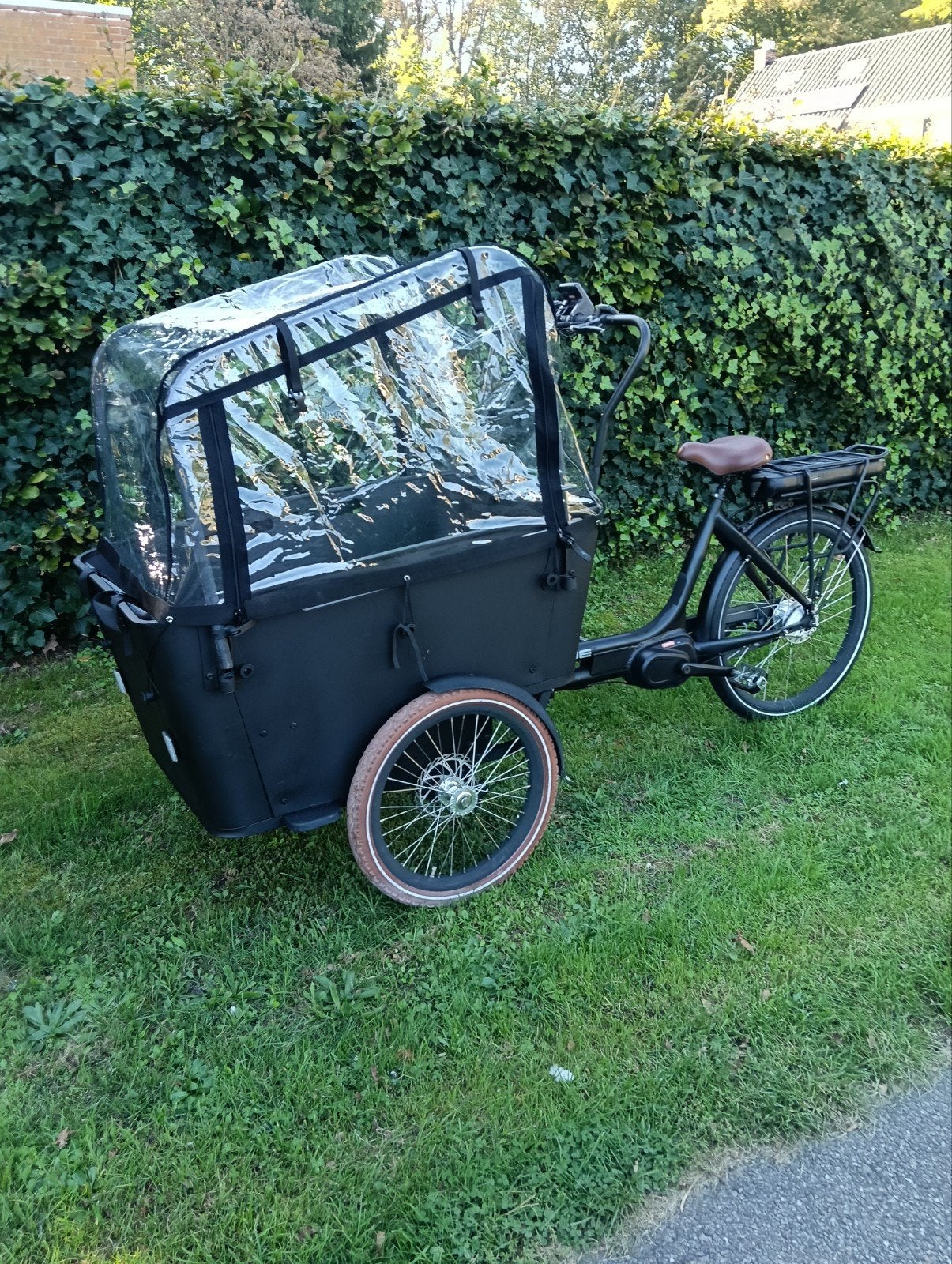 Vogue elektrische bakfiets nieuwe batterij jaar garantie, Fietsen en Brommers, 4 kinderen of meer, Ophalen of Verzenden, Zo goed als nieuw