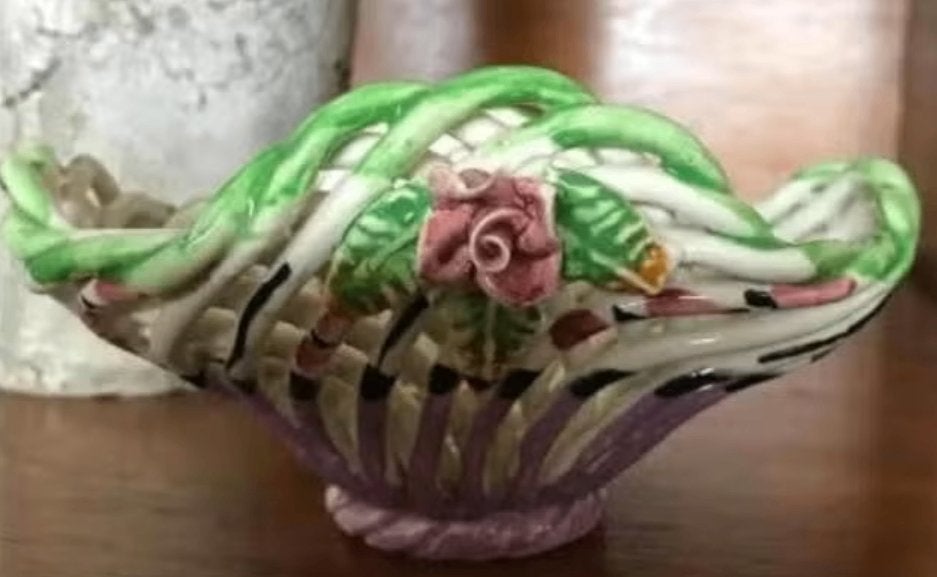Vintage porseleinen mandje, Antiek en Kunst, Ophalen of Verzenden