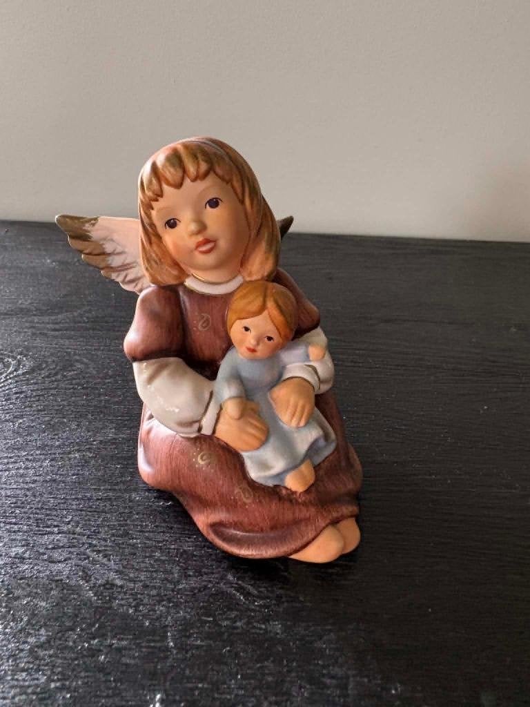 Goebel engel met pop, Ophalen of Verzenden, Zo goed als nieuw