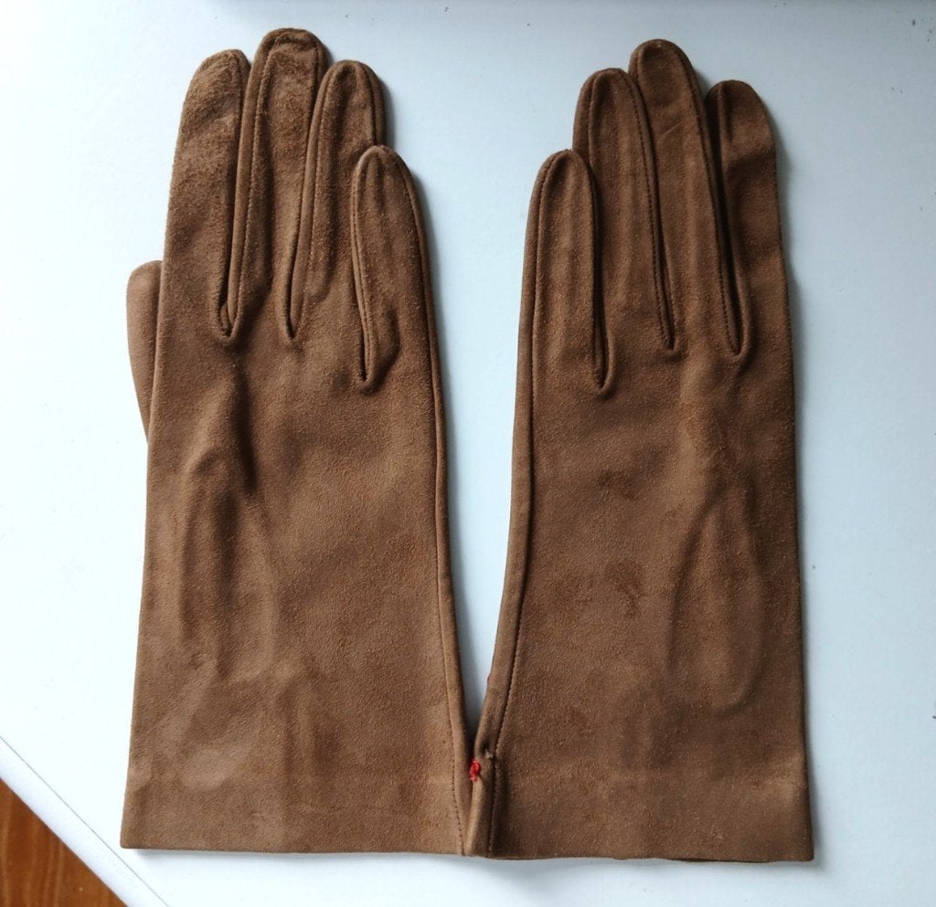 Paire de gants en cuir velours marron - 7.5 - état neuf, Vêtements | Femmes, Enlèvement, Neuf, Gants