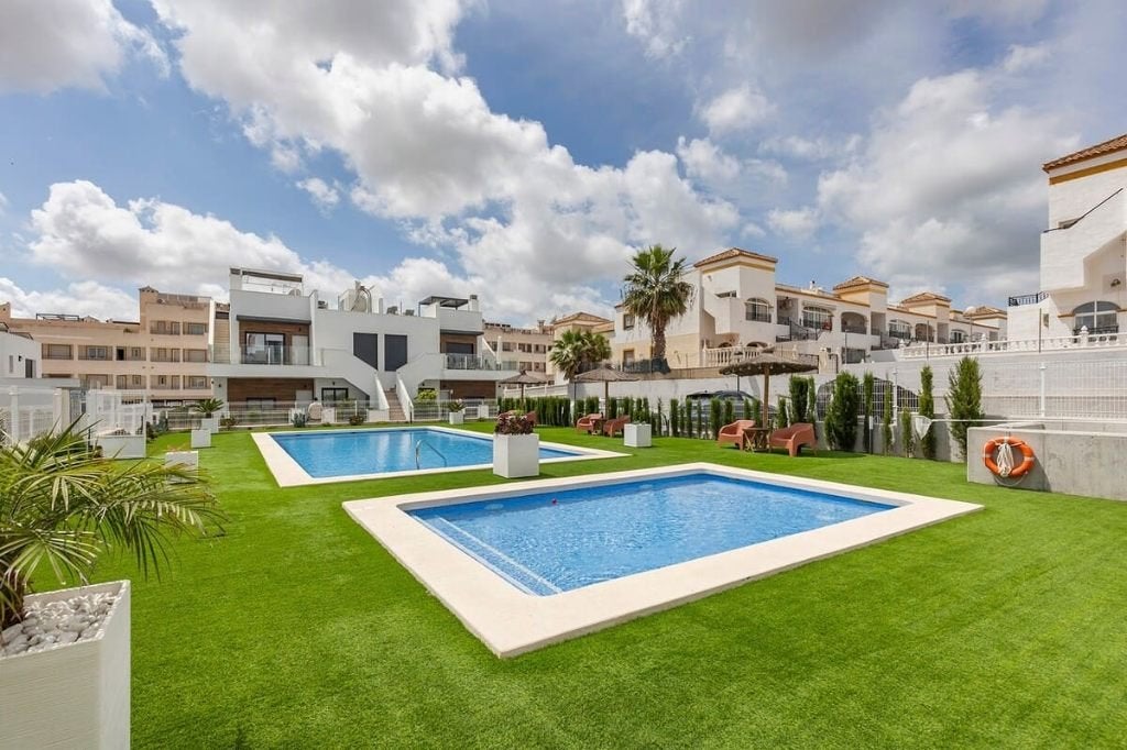 Modern hoekappartement in Montesinos, Spanje, 2 kamers, Los Montesinos, 98 m²