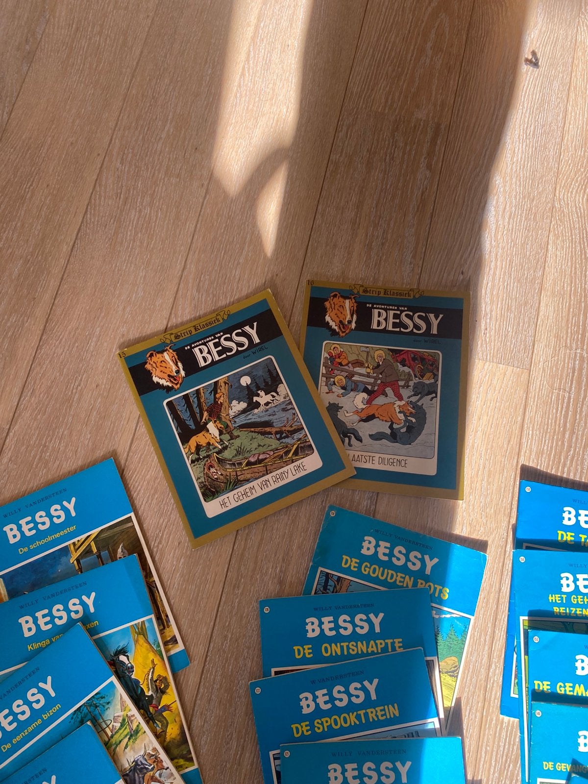 Bessy – verzameling Strip Klassiek – 22 albums, Plusieurs BD, Enlèvement, Utilisé