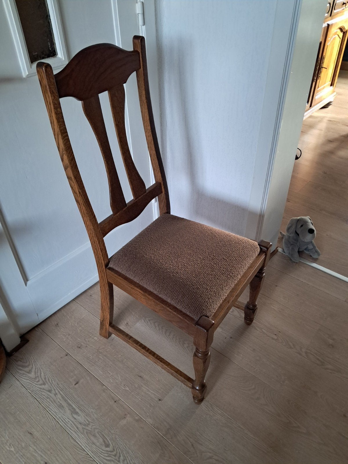 6  eiken stoelen met bruine zitting, Huis en Inrichting, Ophalen, Bruin, Hout