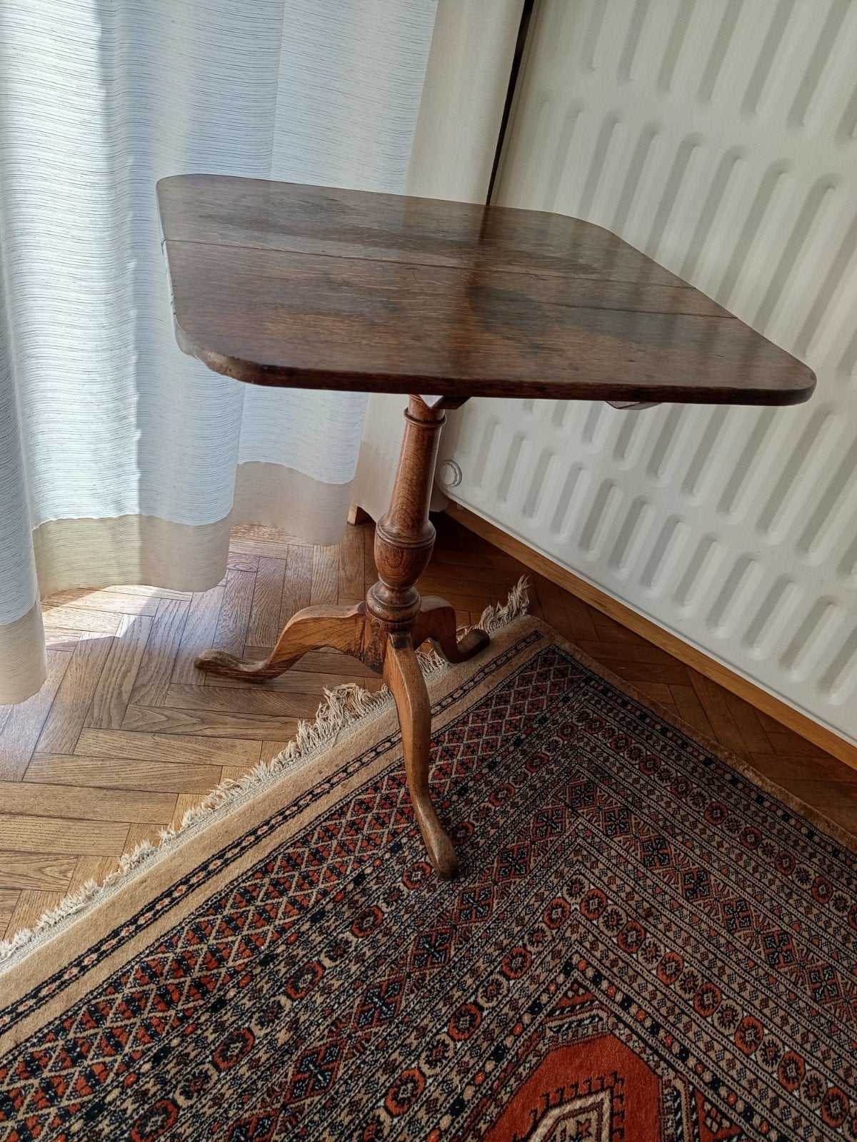Table d'appoint ancienne en chêne, Enlèvement