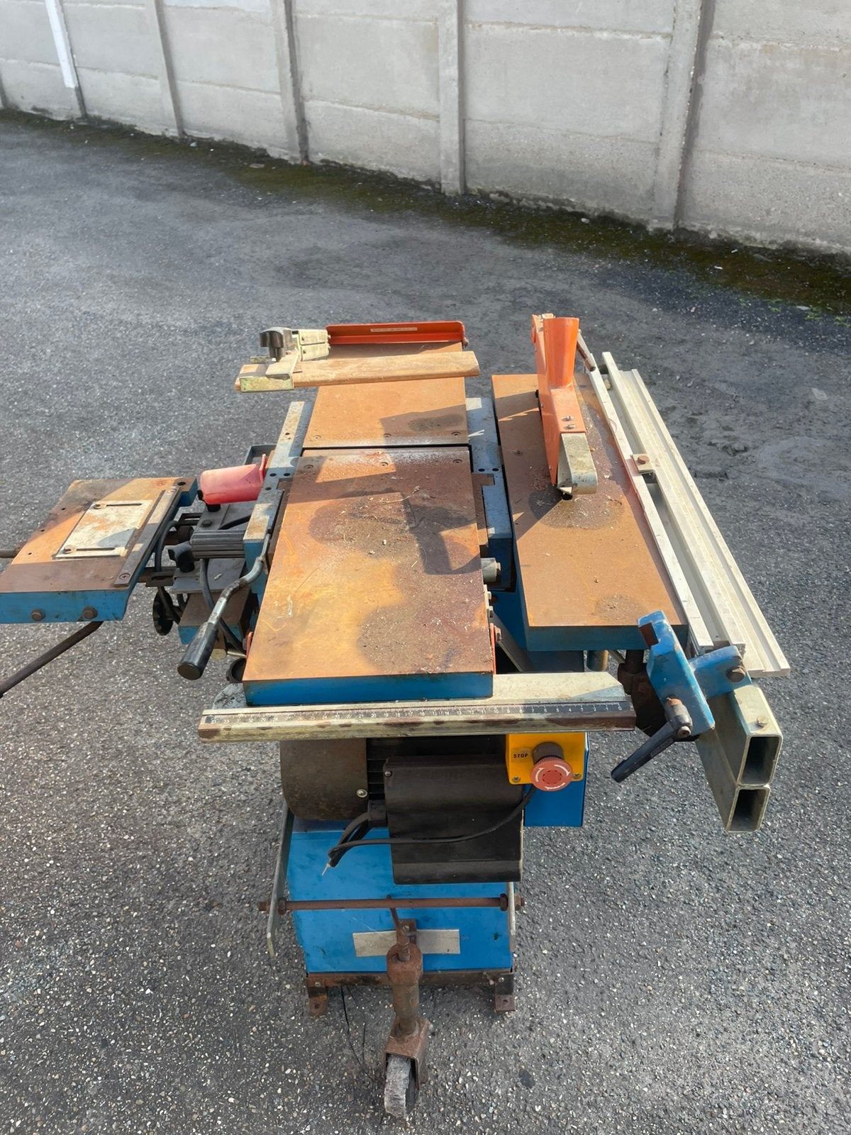 Combinaison en bois, Articles professionnels, Enlèvement