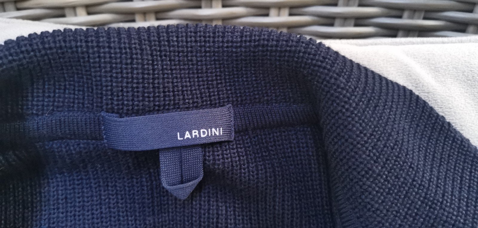 Cardigan homme neuf   marque de luxe LARDINI, Enlèvement ou Envoi, Neuf