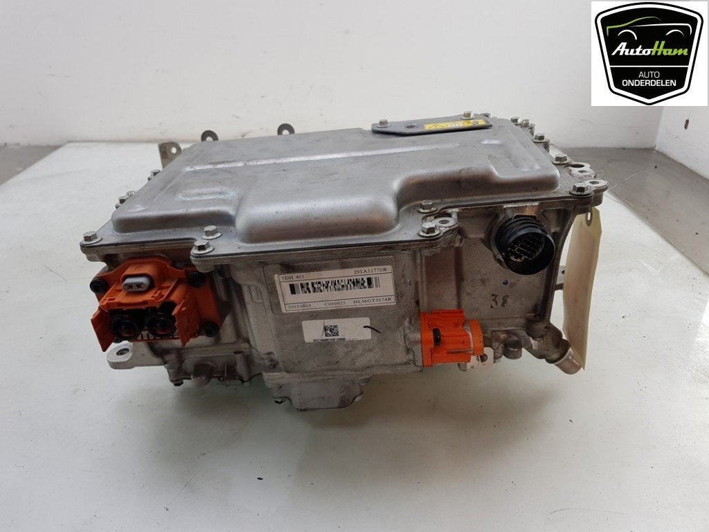 ONDULEUR Renault Clio V (RJAB) (01-2019/-), Renault, Kundenbetreuung@toyota.de, Utilisé, Toyota-Allee 2
50858  Köln, DE