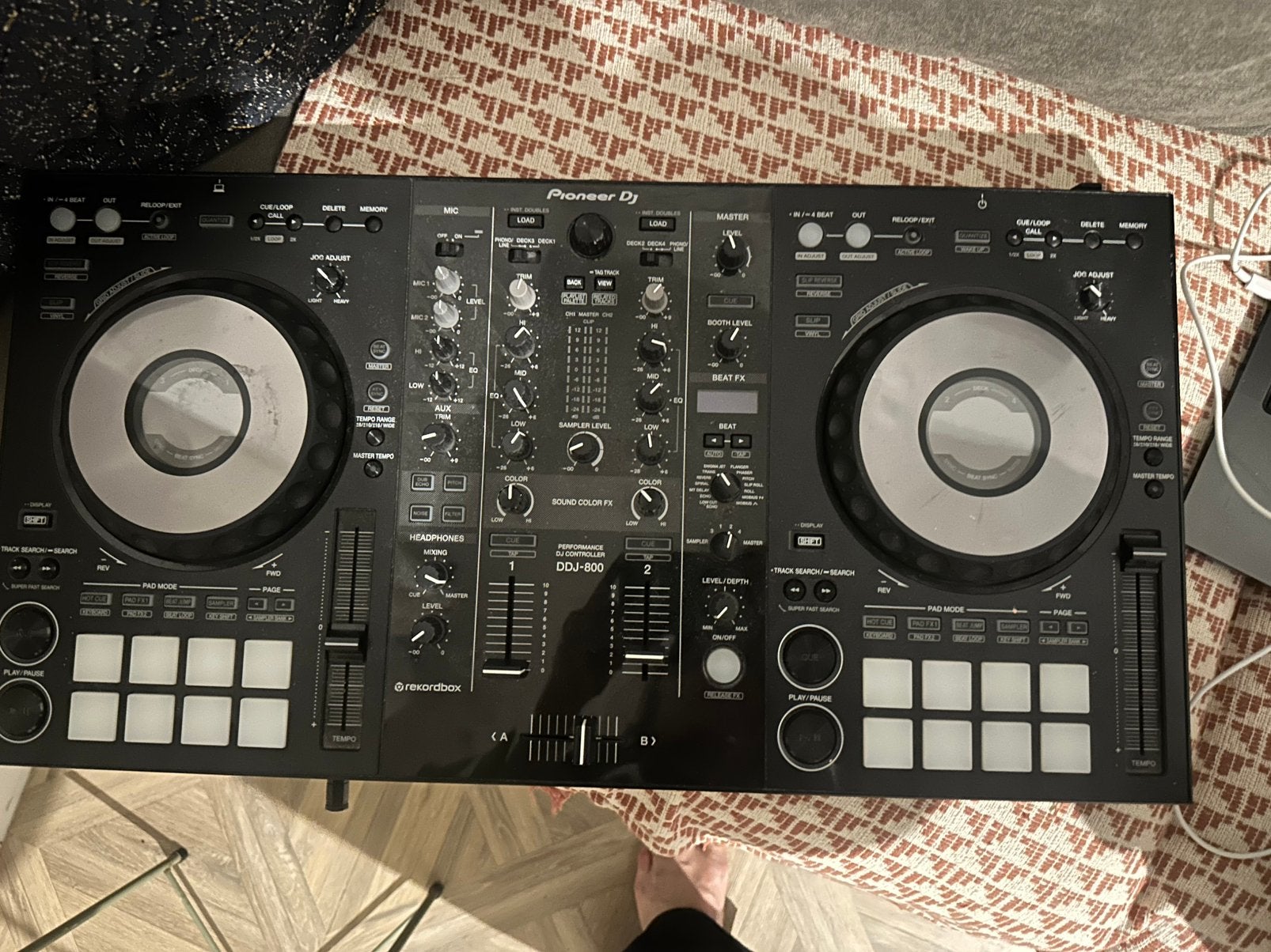 Controleur DDJ 800 comme neuf, Muziek en Instrumenten, Ophalen, Zo goed als nieuw