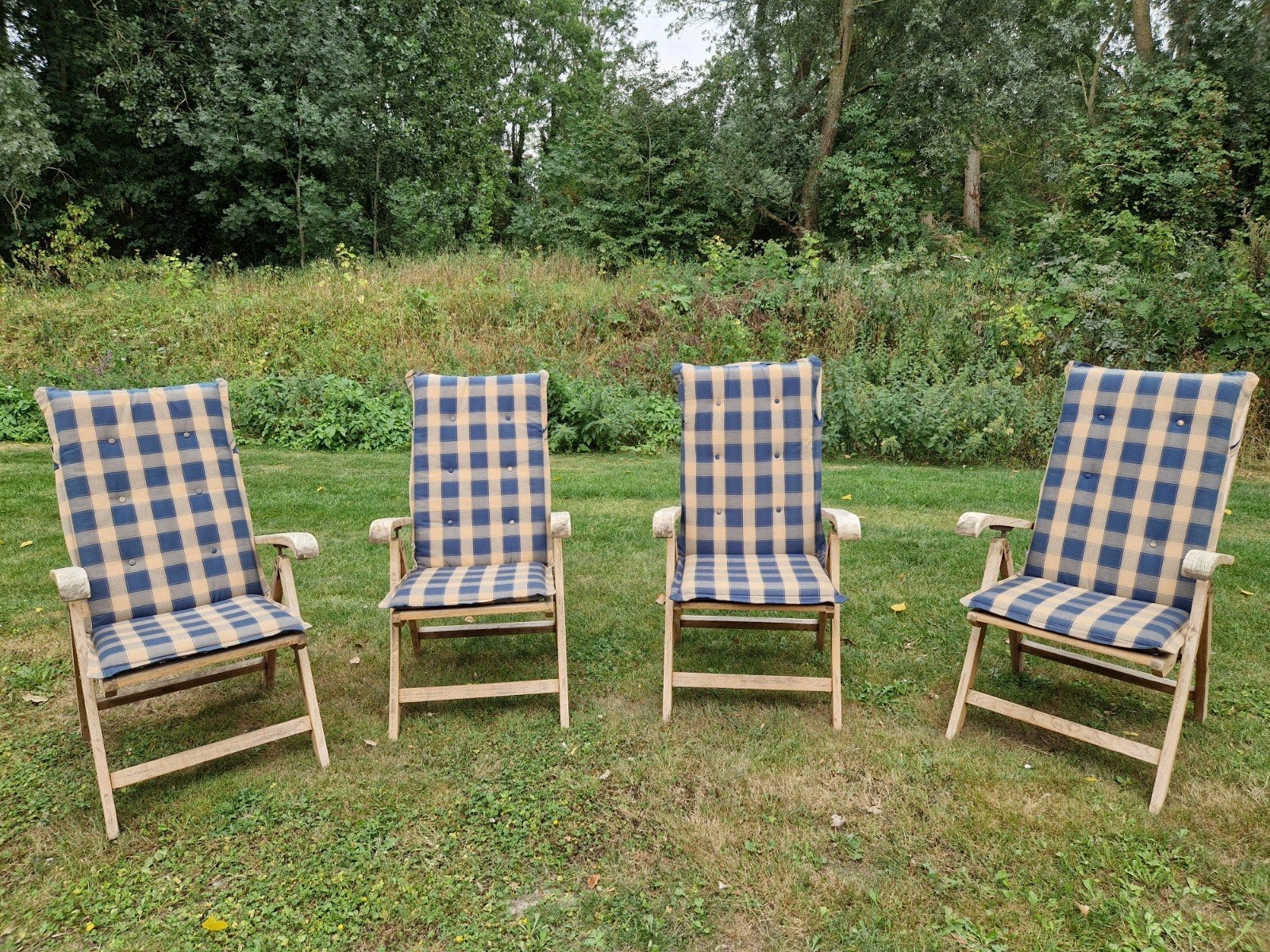 Teak stoelen met kussens, Tuin en Terras, Ophalen, Gebruikt, Hout, Inklapbaar