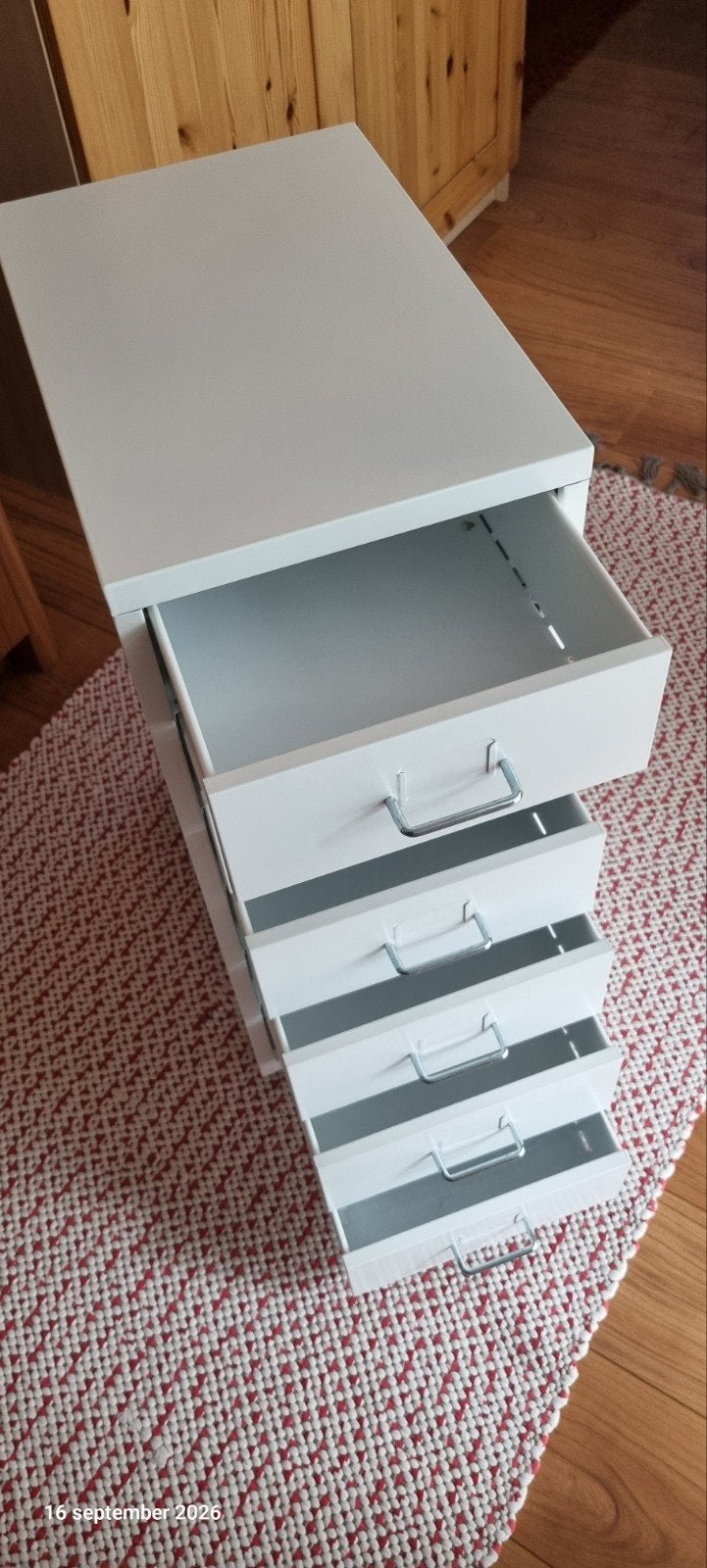 Metalen opbergkastje merk Helmer Ikea 28 x 65, Huis en Inrichting, Ophalen, Metaal