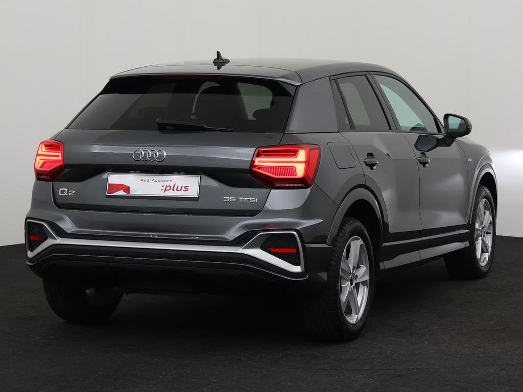 Audi Q2 Q2 35 TFSI Business Edition S line S tronic, Auto's, Audi, Automaat, SUV of Terreinwagen, Zilver of Grijs, Lederen bekleding