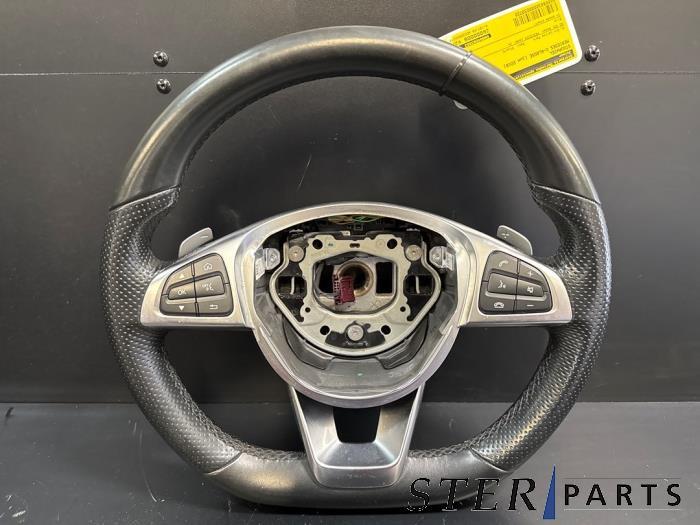 Volant d'un Mercedes C-Klasse, 3 mois de garantie, Utilisé, -, -