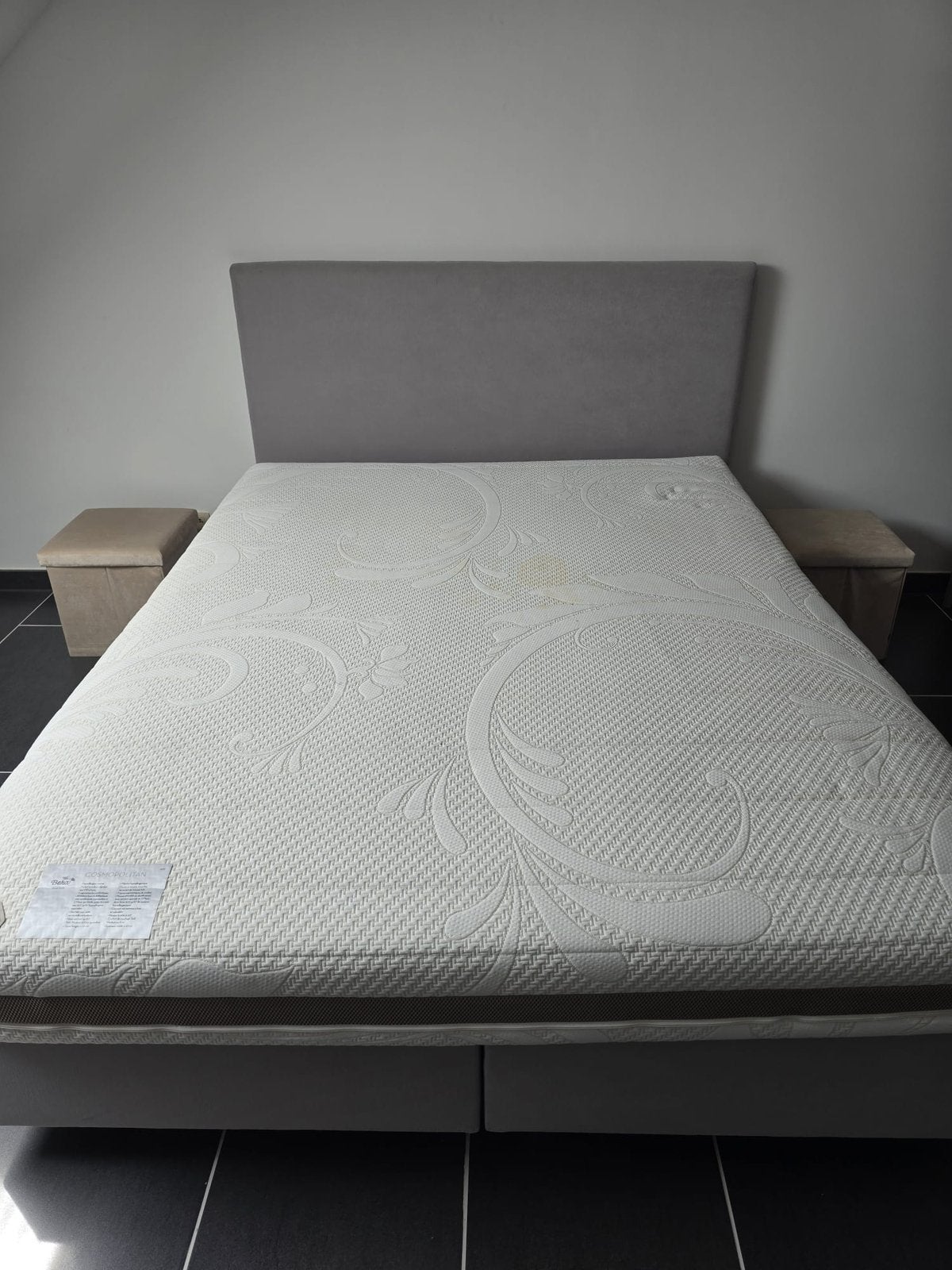 2 persoonsbed met matras van het merk Beka, Huis en Inrichting, Slaapkamer | Bedden, Ophalen, Gebruikt, Tweepersoons, 200 cm