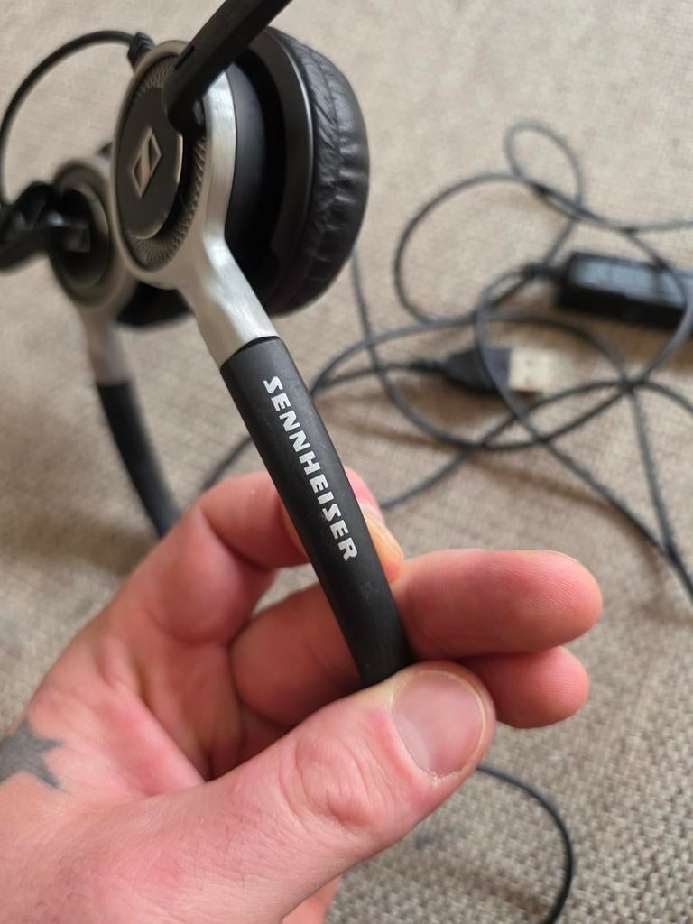 Sennheiser headset, Ophalen