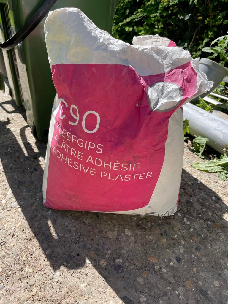 Gratis af te halen geopende zak kleefgips, Ophalen, Nieuw