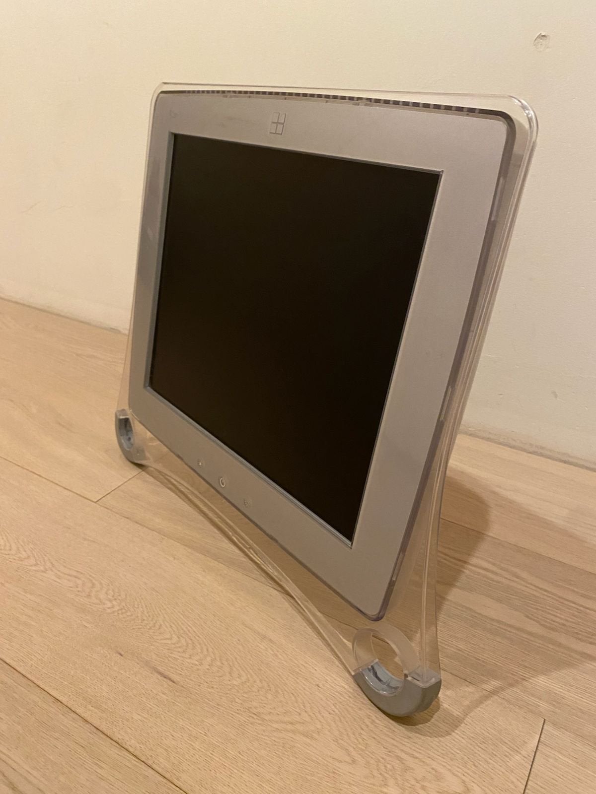 Formac Gallery FGD1740-1 vintage LCD monitor, Computers en Software, Ophalen, Zo goed als nieuw, DVI