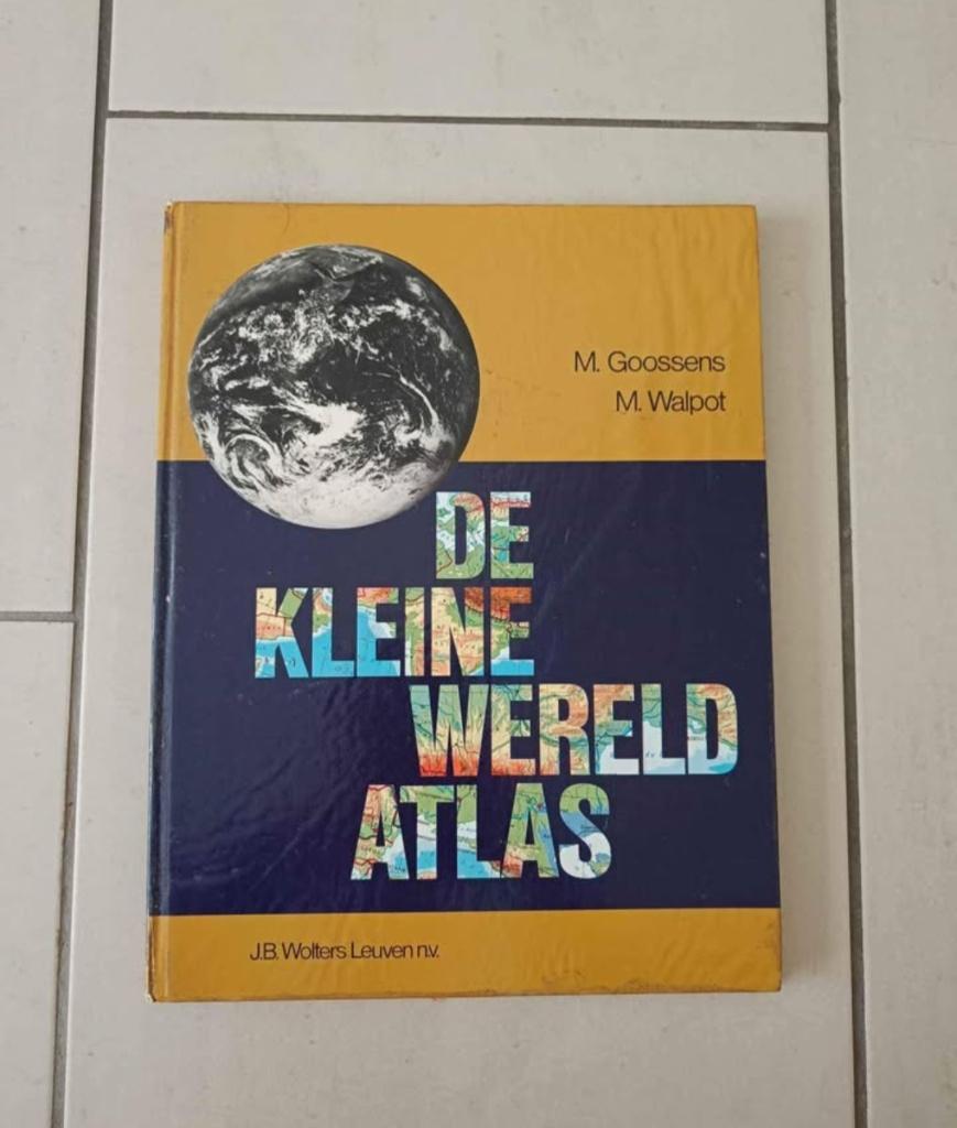 De kleine wereldatlas, Boeken, Atlassen en Landkaarten, Ophalen, Overige atlassen, Wereld, Wolters Plantyn