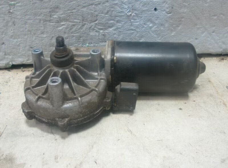 RUITENWISSERMOTOR VOOR BMW 5 serie (E39) (8-360-603), Gebruikt, Ophalen of Verzenden, Petuelring 130 80809 München, DE, BMW