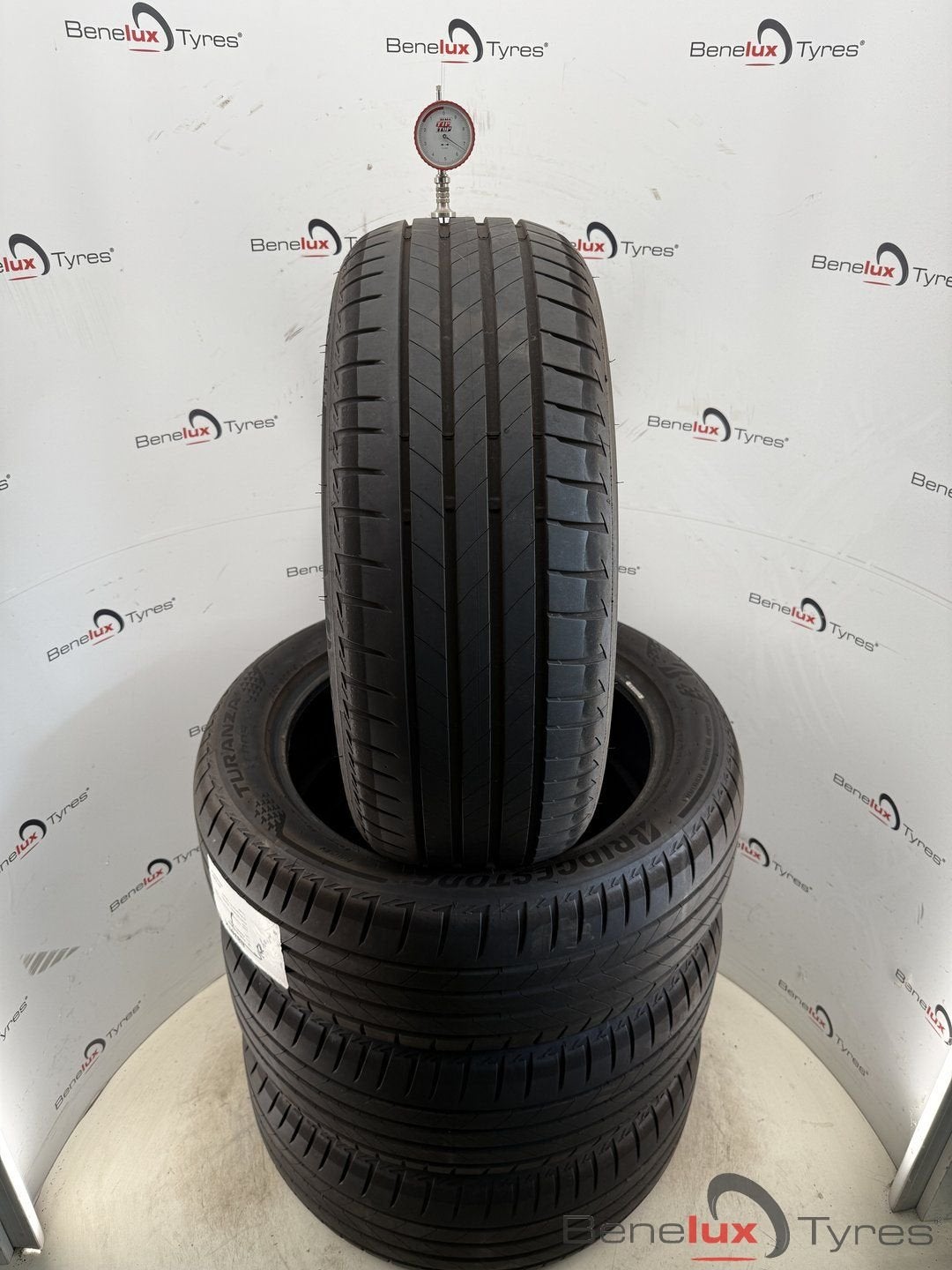235/50R19 99W Bridgestone 235/50 R19 235/50/19 2355019 MO, 19 inch, Gebruikt, -, -