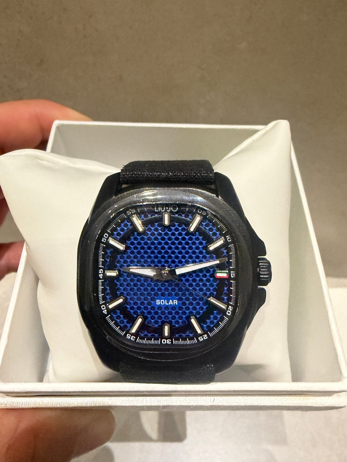 Montre solar homme Liu Jo neuve, Bijoux, Sacs & Beauté, Autres marques, Enlèvement ou Envoi, Acier, Autres matériaux