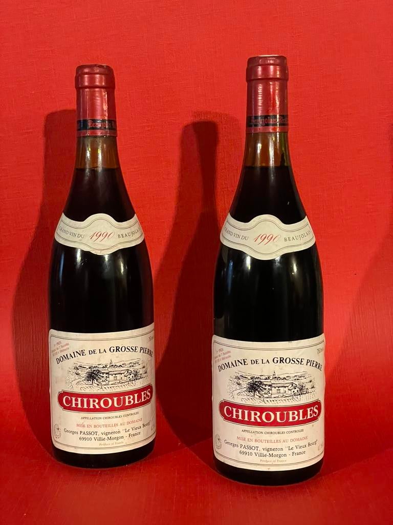 2 bouteilles de vin français vintage Chiroubles 1990, Collections, Enlèvement ou Envoi, Comme neuf, Vin rouge