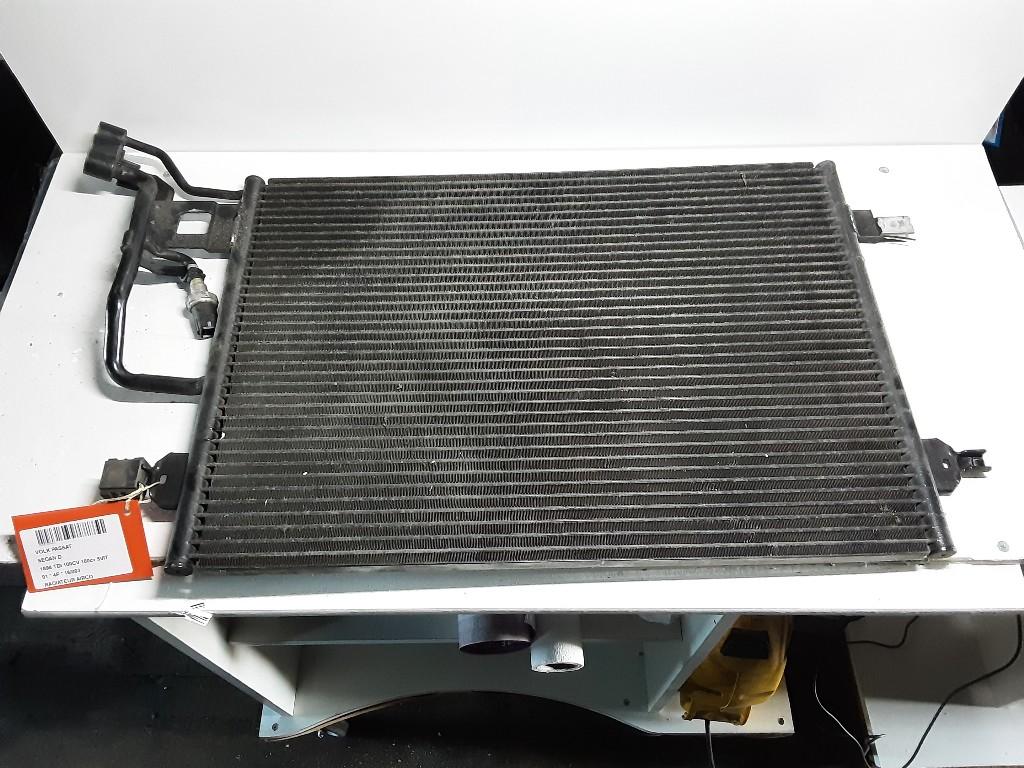 RADIATEUR CLIMATISATION Volkswagen Passat (3B3) (3B0260401), Volkswagen, Mevr. I. Hauben, Utilisé, Rue de l'Espoir 34 34
4030  GRIVEGNÉE, BE