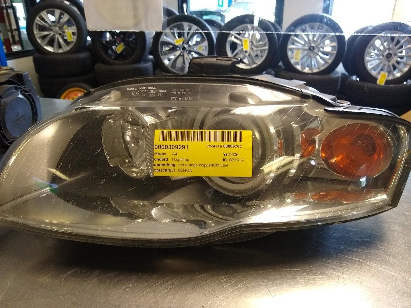 AUDI A4 2.0 TDI S-LINE KOPLAMP L 2006, Ophalen of Verzenden, Gebruikt, ARN erkend