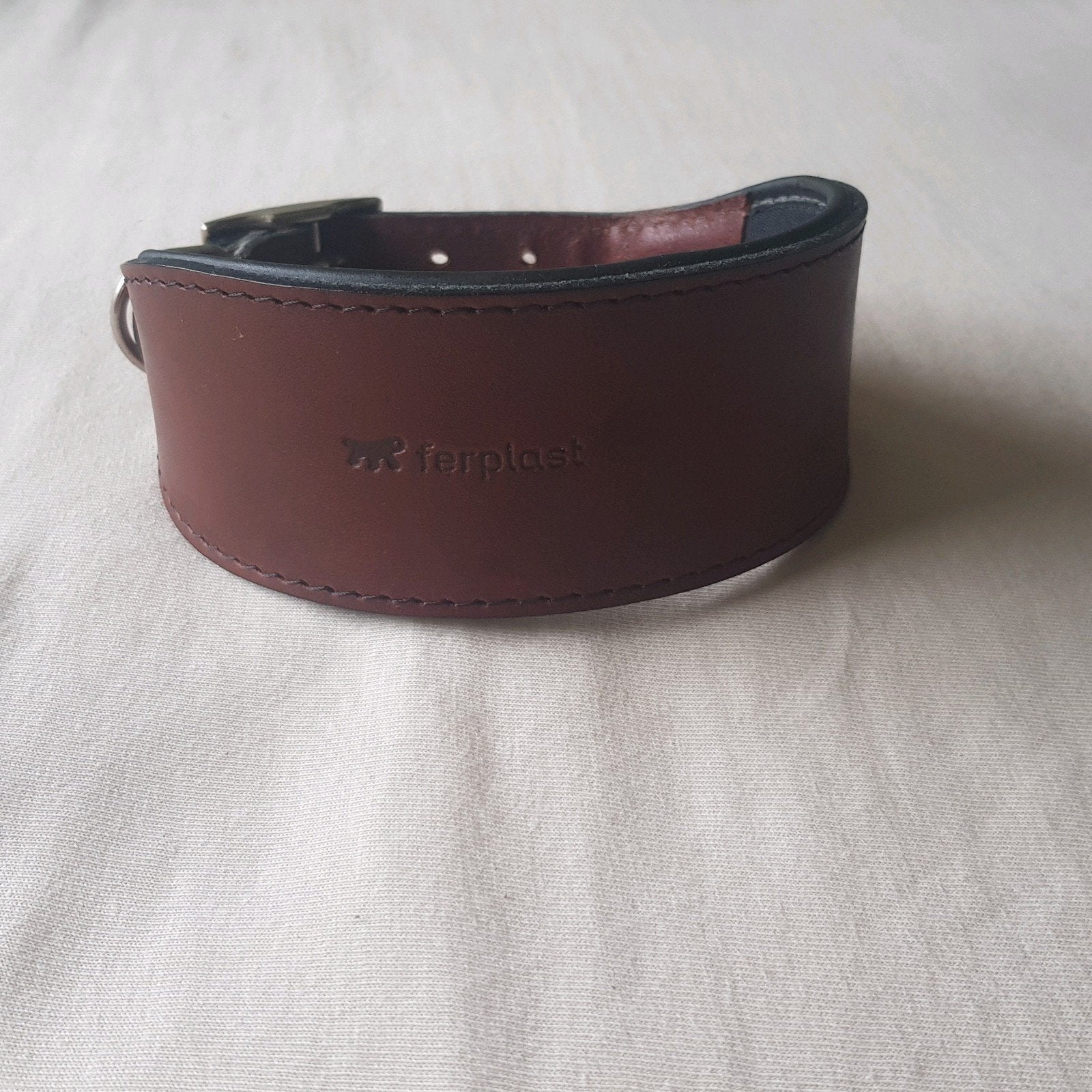 sangle de cou pour chien en cuir en parfait état, Animaux & Accessoires, Enlèvement