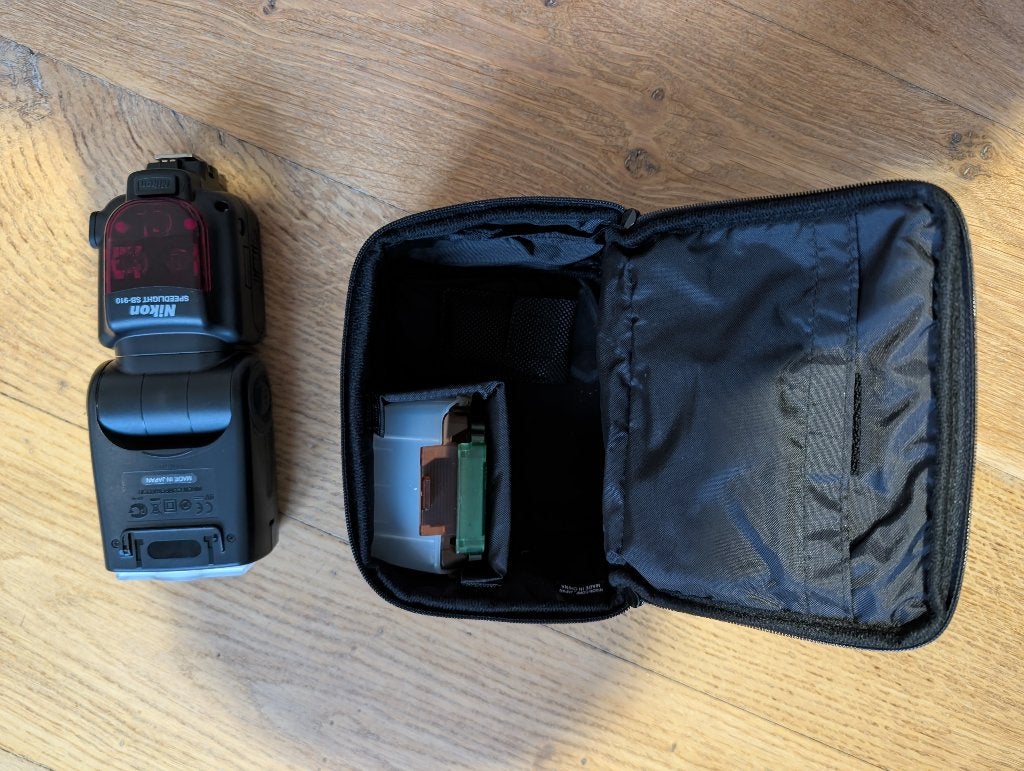 Nikon Speedlight SB-910 flitser + etui en kleurfilters, Audio, Tv en Foto, Foto | Flitsers, Nikon, Gebruikt, TTL, Ophalen of Verzenden