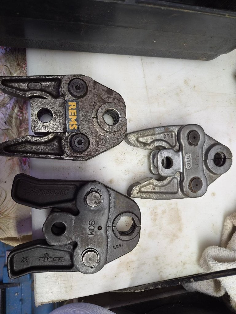 Viega PT3H perstang/persmachine 32kn-VonArx-met 3persbekken, Ophalen, Gebruikt, Tang, Viega